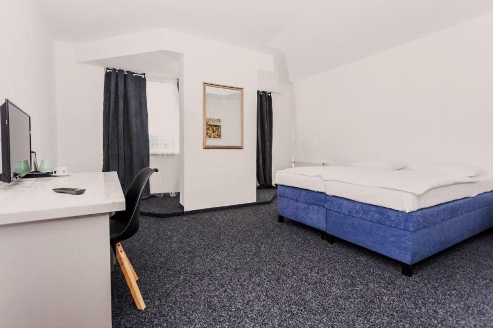 Hotel Joker Obrnice Екстериор снимка